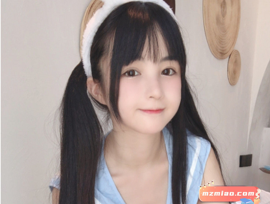 桜井宁宁蓝白条纹.jpg