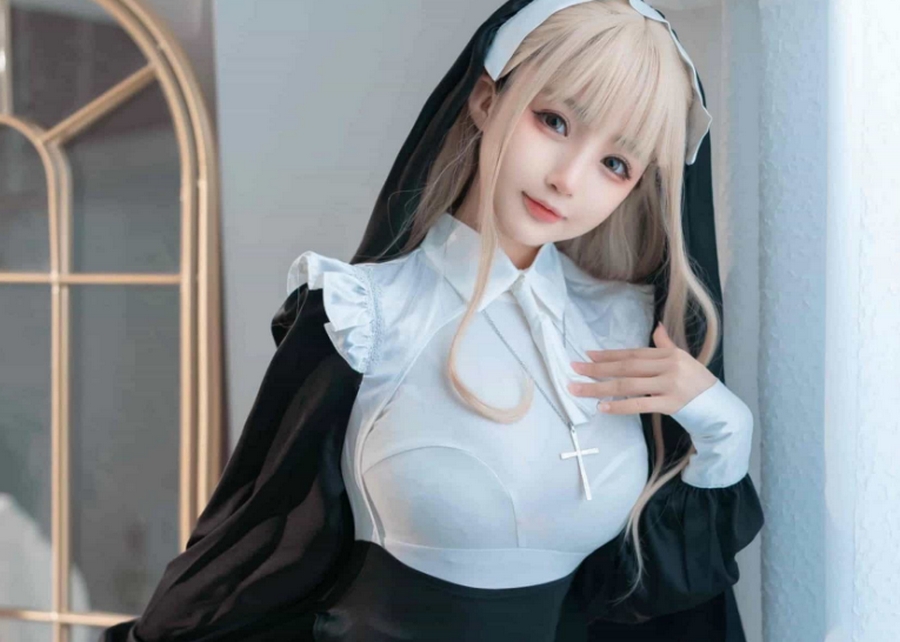 桜井宁宁修女4.jpg