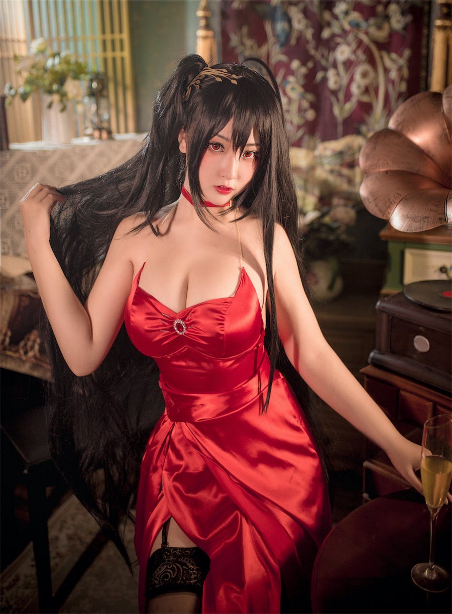 猫九酱碧蓝航线大凤礼服.jpg