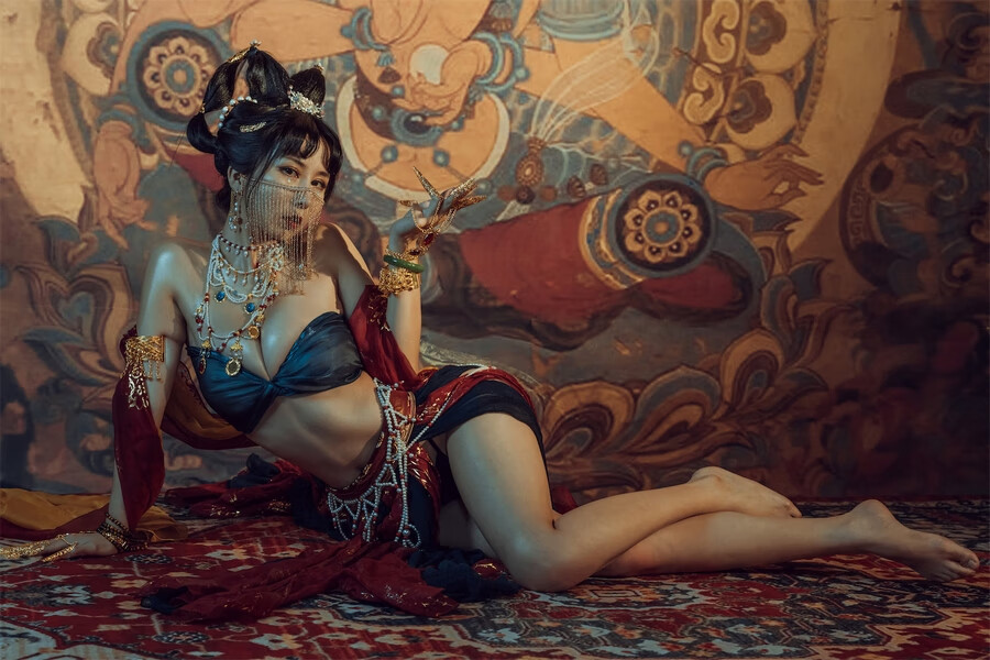 云溪溪麻辣味的奶桃桃敦煌.jpg