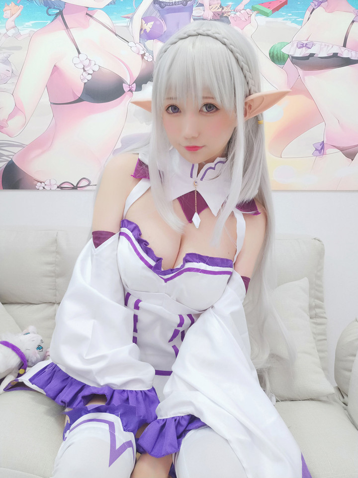 nagisa魔物喵，柔和温婉的邻家小妹