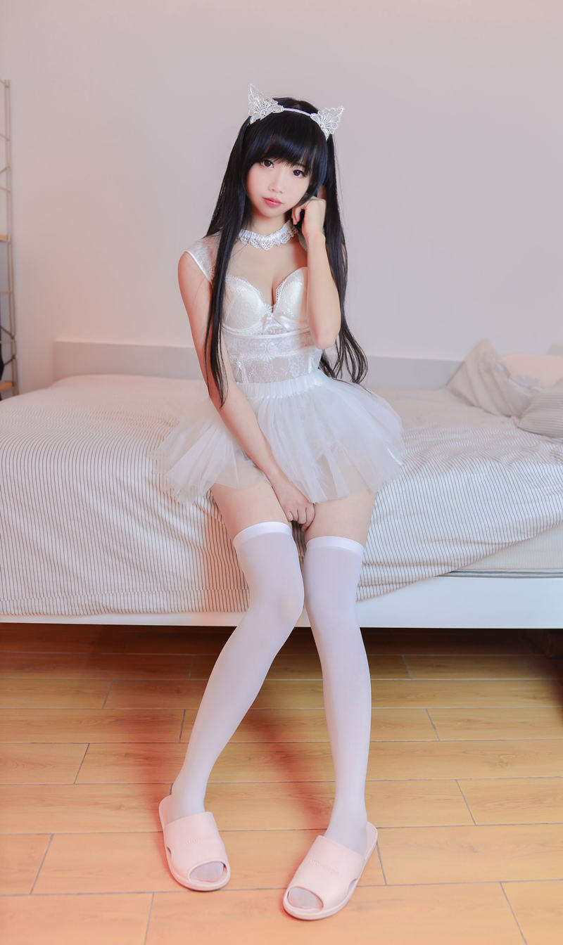 雪琪sama雪豹，小脸后辈才是猎人